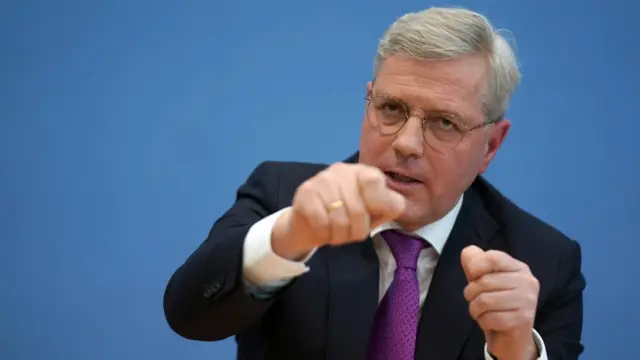 Норберт Рётген