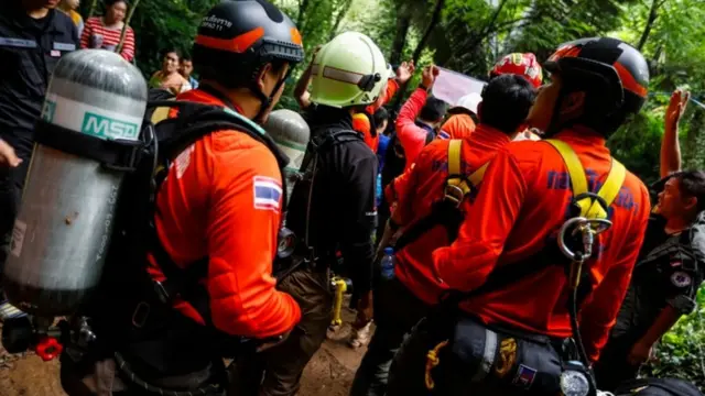 ထမ်လွန်ဂူ