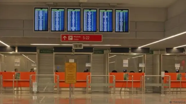 विमानतळ