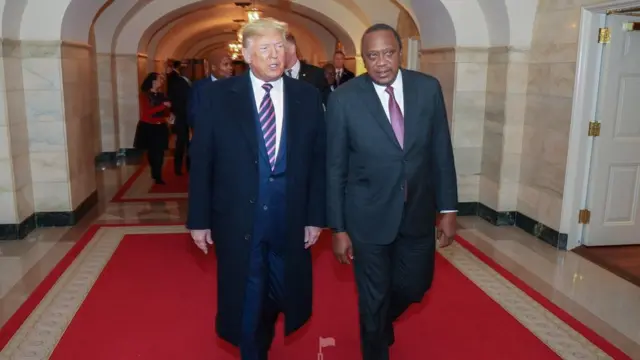 Rais Uhuru Kenyatta na rais Donald Trump wakati wa mkutano wa kibiashara kati ya mataifa hayo mawili