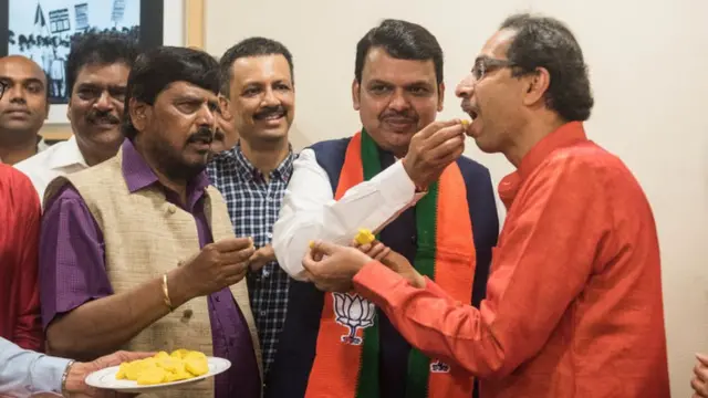 उद्धव ठाकरे, देवेंद्र फडणवीस