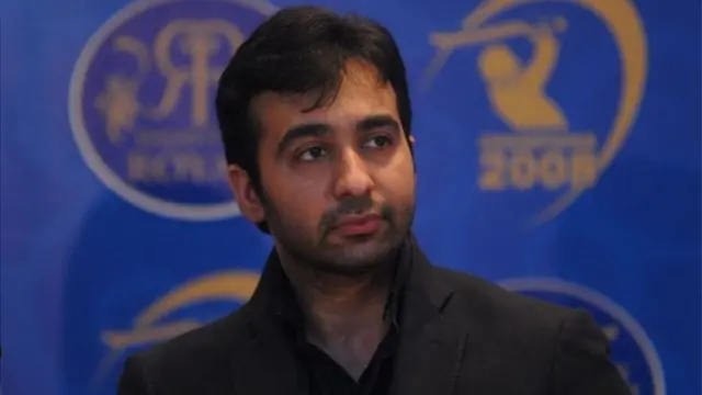 ২০১২ সালে, রাজ কুন্দ্রা আইপিএল স্পট ফিক্সিংয়ের মামলায় অভিযুক্ত ছিলেন