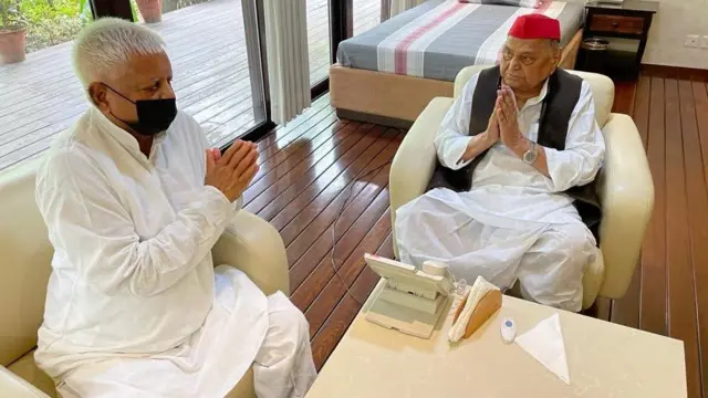 लालू यादव और मुलायम सिंह यादव