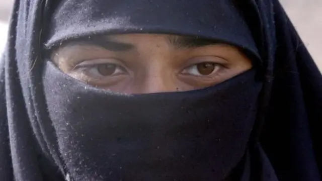 තලාක් දික්කසාදයට එරහි මුස්ලිම් කතුන්ට අගමැති මෝදි සිය සහයෝගය පළ කරයි