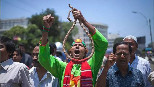 అత్యాచారానికి మరణ శిక్ష