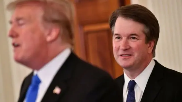 Donald Trump iyo Brett Kavanaugh