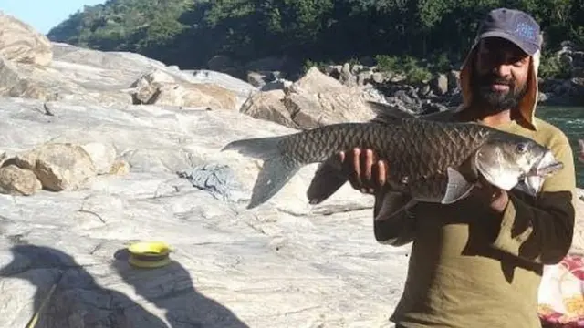 इदरीस की पुरानी तस्वीर