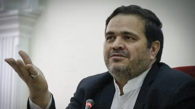 آقای عنابستانی استاندار چهارمحال و بختیاری در دولت محمود احمدی‌نژاد و رئیس ستاد مردمی او در انتخابات بوده است