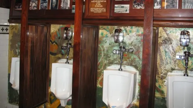 Orinales el muro de Berlin