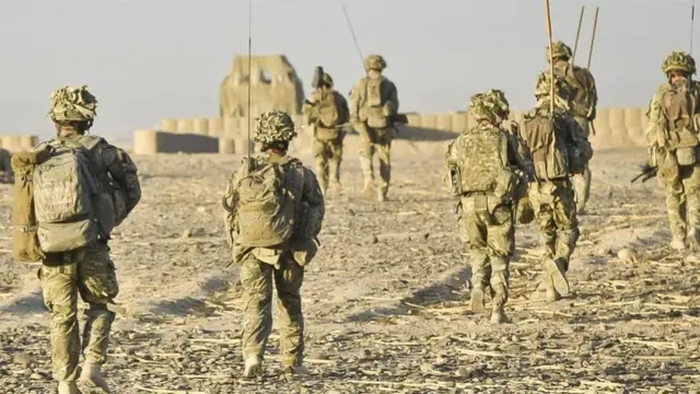 টহলের সময় সবসময় নেটো বাহিনীর সাথে থাকতো আফগান দোভাষী