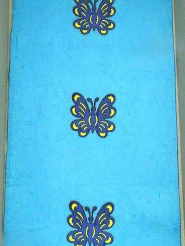 کاری از فائذه هاشمی