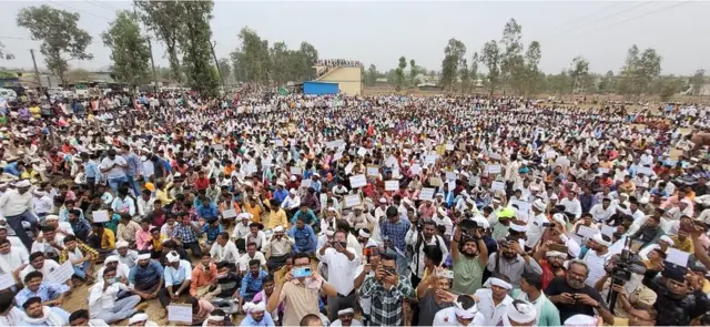 આદિવાસી