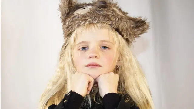 Головну героїню зіграла дівчинка Устина