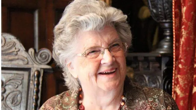 হেলেনা হুইটব্রেড