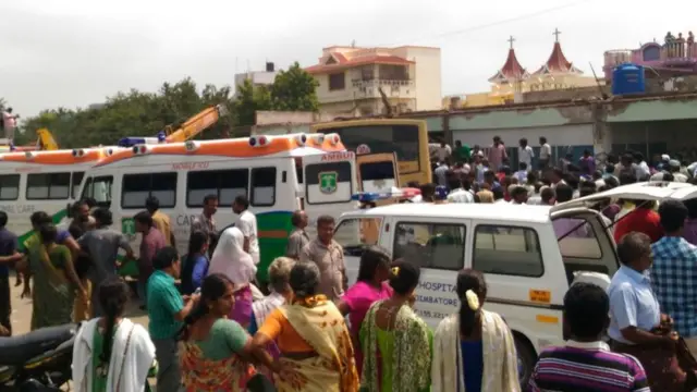 கோவை: பேருந்து நிலைய மேற்கூரை சரிந்து ஆறு பேர் பலி