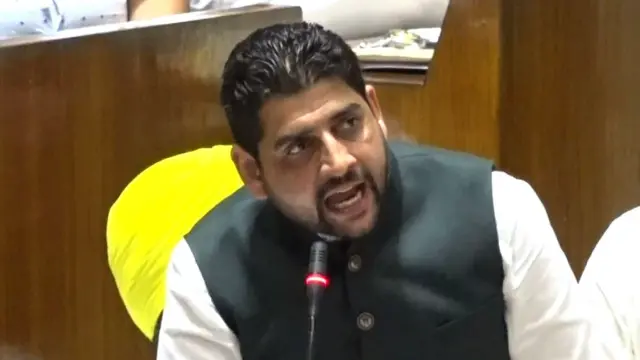 ਸ਼ੀਤਲ ਅੰਗੂਰਾਲ