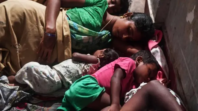 ਫੌਨੀ ਤੂਫਾ਼ਨ, ਰਾਹਤ ਕੈਂਪ