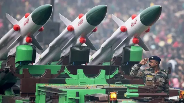 डीआरडीओ निर्मित आकाश वेपन सिस्टम