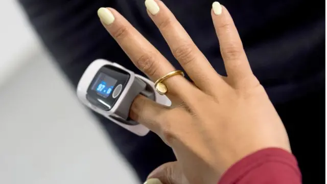 Yalangoch jojalar hammomda koz tashlamoqda