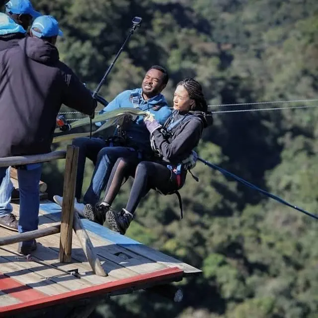 Fear fit hold your dreams from your hand