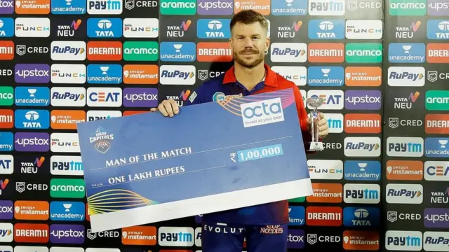 डेविड वॉर्नर