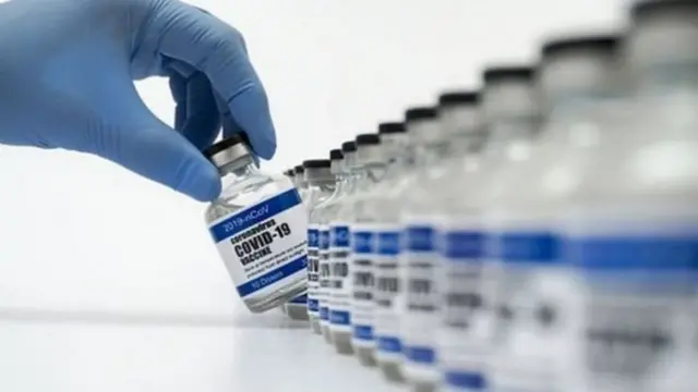 कोरोना, लस