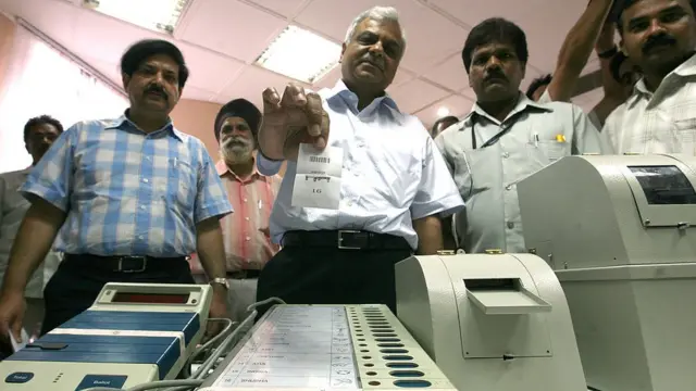 'விவிபேட்' எந்திரத்தின் காரணமாக வாக்கு எண்ணப்படுவது தாமதமாகுமா?