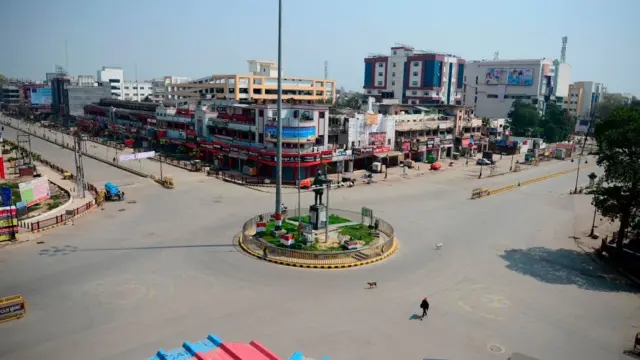 சுபாஷ் சௌக்