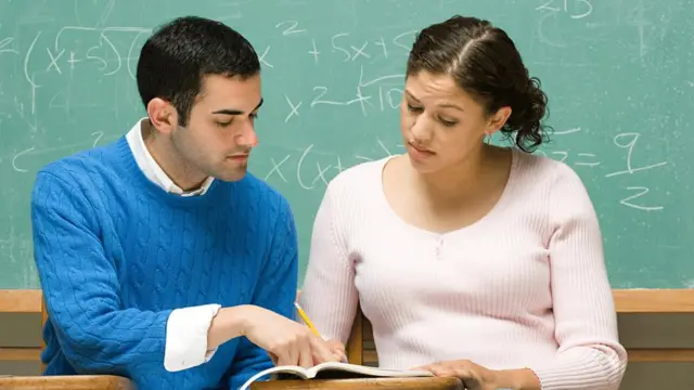 Jóvenes estudiantes