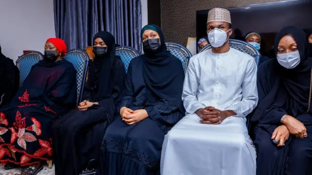 Aisha Buhari visit Chief of Army staff family