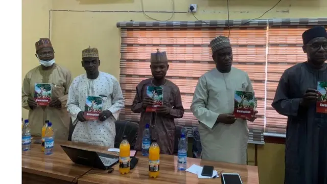 Mahalarta taron littfain wakokin ingausa mai suna Kwarafshan