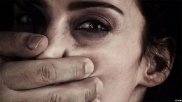 ఆదివాసీ బాలికను కట్టేస కొట్టారు