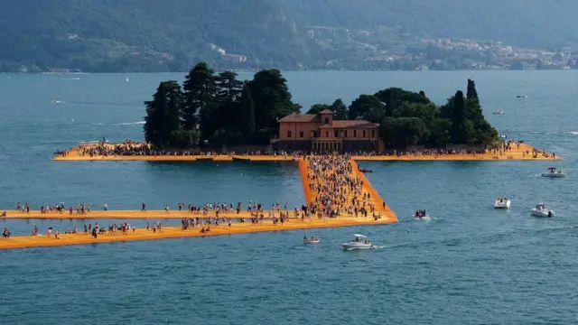 Obra de Christo en Italia