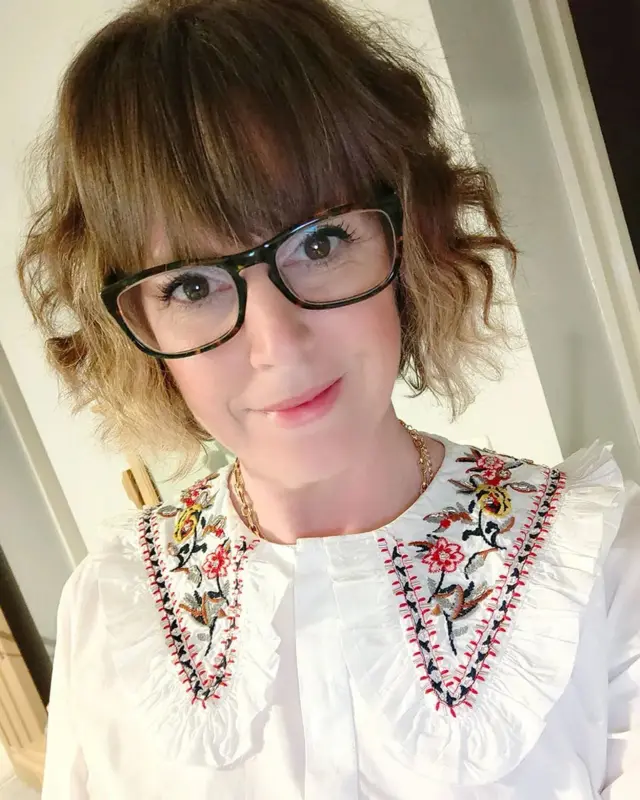 자신의 회사를 창업하는 것이 기대와 다르다는 것을 깨닫고 다시 다른 회사에서 일하게 된 캐서린 워릴로우