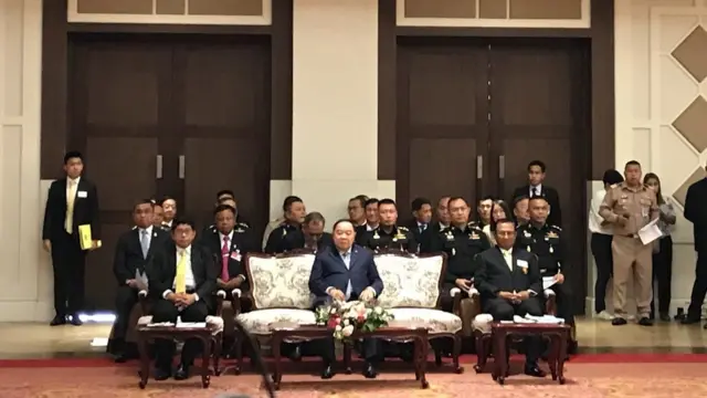 ประวิตร