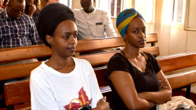 Diane Rwigara aregwa hamwe na murumuna we Anne Rwigara (iburyo) n'umubyeyi wabo Adeline Rwigara