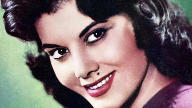 نمایی از فیلم 'لبه تیغ: میراث بازیگران زن ایرانی '