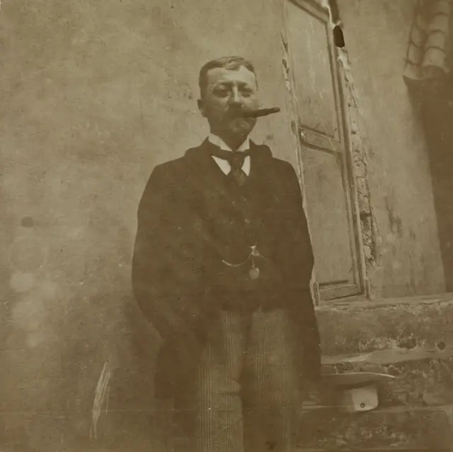 Retrato de Ernest Bourgarel.