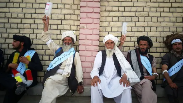 د سولې کاروان