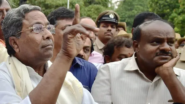 पूर्व मुख्यमंत्री सिद्धारमैया और एचडी कुमारस्वामी