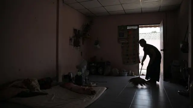 แรงงานข้ามชาติ