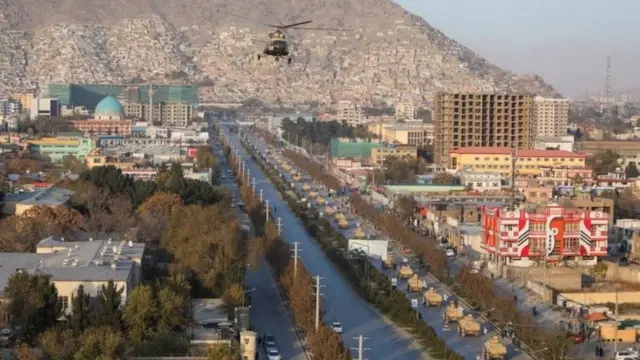 Пойтахт Кобулдаги ҳарбий парад