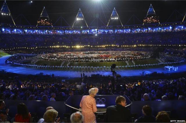 Королева Елизавета открывает Олимпийские игры в Лондоне