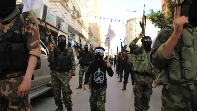 Чланови Муџахединске бригаде