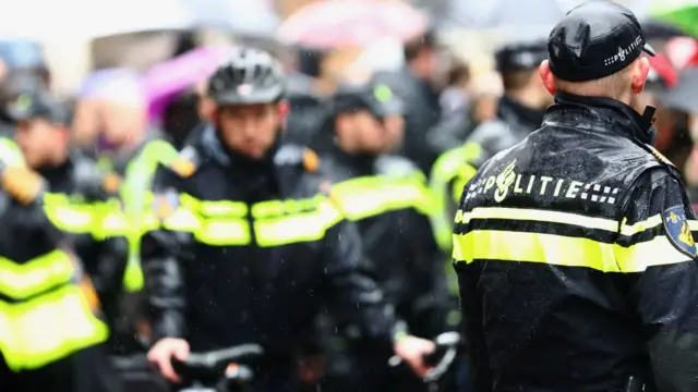 Hollanda polis