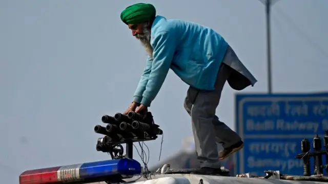 शेतकरी ट्रॅक्टर आंदोलनाचे हे 10 फोटो तुम्ही पाहिलेत का?