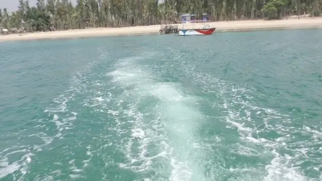 பிச்ச மூப்பன் வலசை கண்ணாடி படகு சவாரி