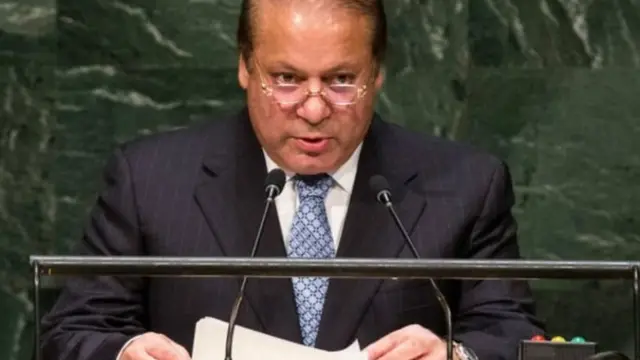 नवाज़ शरीफ़, पाकिस्तान के प्रधानमंत्री