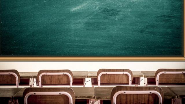 Lousa e carteirasjogos online para jogar com os amigossalajogos online para jogar com os amigosaula vazia