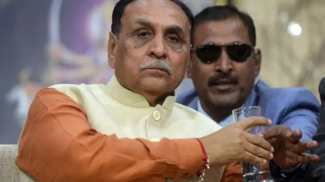 मुख्यमंत्री विजय रुपाणी ने वेंटिलेटर का उद्घाटन किया था